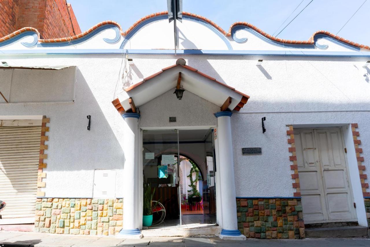 Hostal Zeballos Tarija Exteriér fotografie