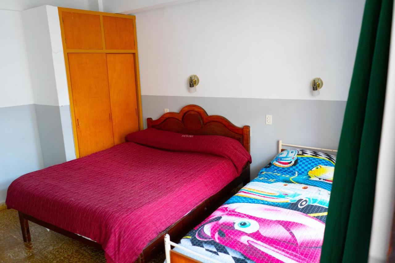 Hostal Zeballos Tarija Exteriér fotografie